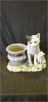 Cat welcome flower pot