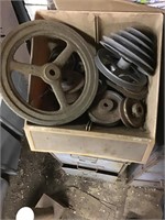 Collection of pulleys