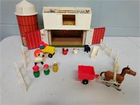 Vintage Fisher Price Play Family Farm