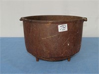 10" cast iron pot-no handle