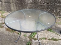 round glass top patio table, 54", & 3 alum