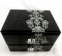 BLACK JEWELRY BOX WITH SILVER GLITTER DESIGN