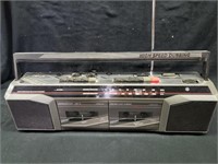 GE Am/Fm stereo/cassette player