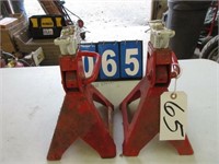 PAIR RED 3 TON JACK STANDS