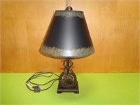Western Style Lamp