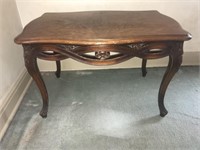 WALNUT QUEEN ANNE STYLE ORNATE TABLE