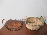 2 Baskets with Handles