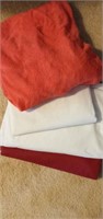 Twin Bed Sheets (3 Fitted & 1 Flat)