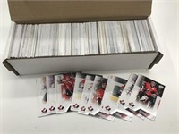 Box of 650 Assorted Hockey Cards