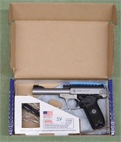 Smith & Wesson Model SW22 Victory