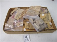 LOT OF ASSORTED STAMPS