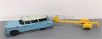 Tootsie Toy Station Wagon & Boat Trailer -as is