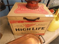 VINTAGE LILLER BEER COOLER BOX