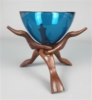 Unique Art Glass Bowl With carved Alligator Base