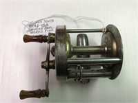 Early South Bend USA Casting Reel Works fine