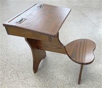 Amish-Made Youth School Desk Heart Seat