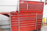 Snap On Tool Chest - 28 drawers