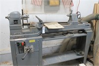 Delta 46-807 Wood lathe and Shield