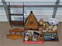 Lot of Miscellaneous: Shelf & Decorations