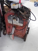 Lincoln welder With accessories