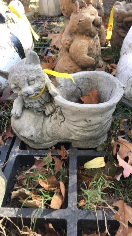 11/25/20: Neatoville Statuary/Outdoor Auction