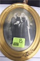 ANTIQUE BUBBLE GLASS WEDDING PICTURE