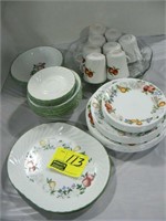 CORELLE DISHES, CLEAR GLASS PLATTER