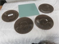 5PC PORCELAIN CUTTING BOARD / TRIVET AND