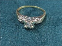 14K Vintage Diamond Ring