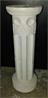 Plaster Display Column