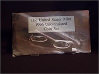 1996 US Uncirculated Mint US Proof set