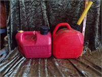 Pair of Fuel cannisters