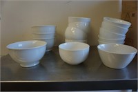 15x Assorted Size Bowls