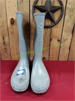 Size 13 Grey Rubber Boots