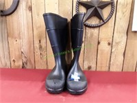 Size 11 Black Rubber Boots