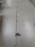 Shakespeare Wild Series Trout Fishing 7' Rod & Rel