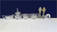 Assorted glass kitchen items