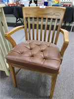 OAK ARMCHAIR WITH LEATHER SEAT