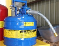 JUSTRITE Industrial Kerosene Can 2 Gallon