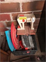 Fisher Price Lift and Load Railroad