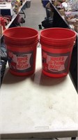 2- 5 gal buckets