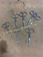 7 pair of medical scissors