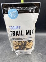 Yogurt trail mix 1lb