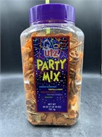 Party mix - 1lb 10oz -