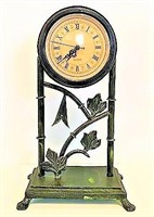 Metal Frame Table Clock