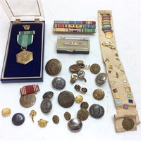 VTG. MILITARY MEDALS & BUTTONS