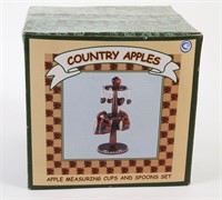 New Country Apples Measuring Cups & Spoon Set