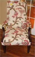 LADIES CHAIR