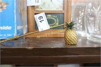PINEAPPLE DECORATED SNUFFER