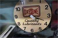 VINTAGE MOTOR OIL GREASES WALL CLOCK BY DRYDEN